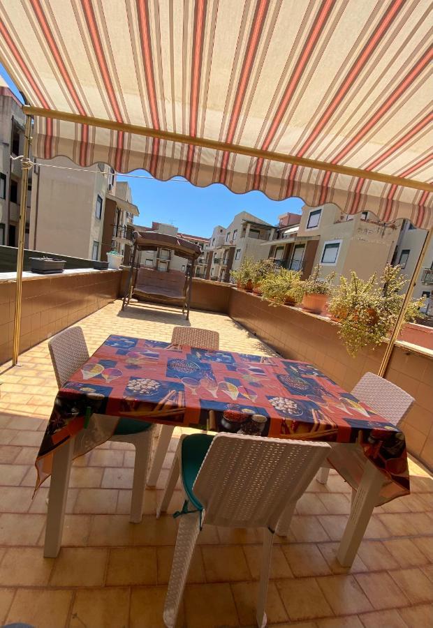 Naxos Beach Apartment Джардини-Наксос Экстерьер фото